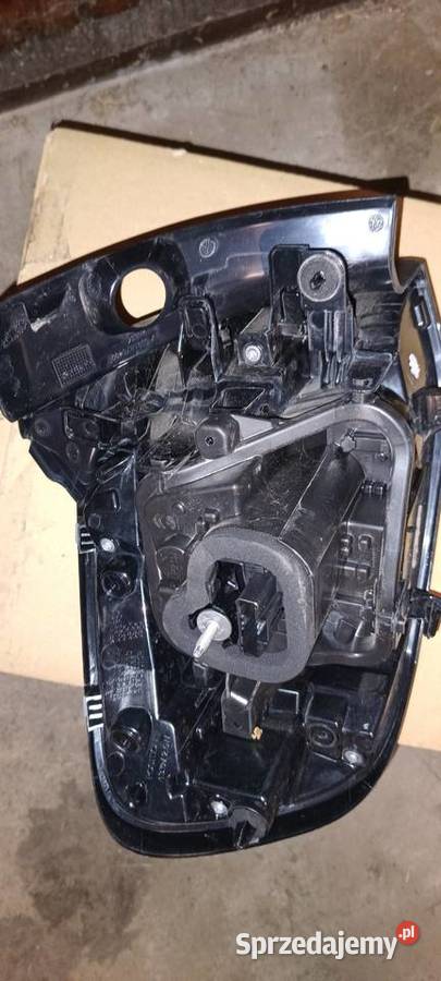 LAMPA LEWA PRAWA TYŁ tylna CITROEN C4 III eC4 Krzemienica