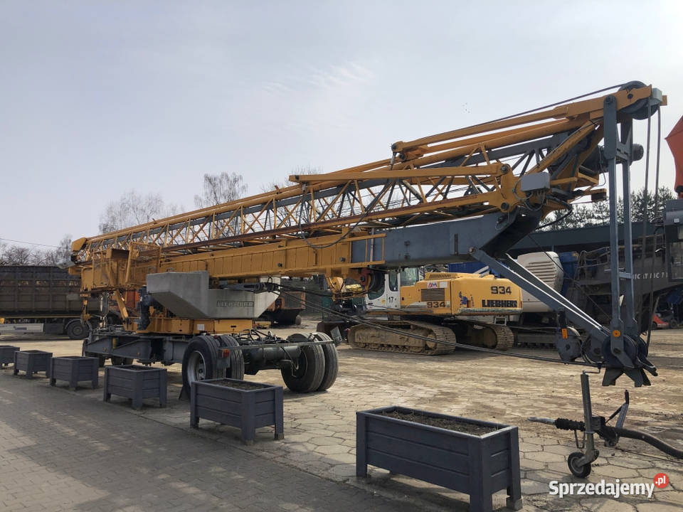 Wieża dźwigowa Liebherr 32 TT małopolskie Zator