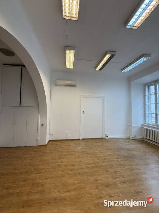 Do wynajęcia lokal biurowy w Rynku Głównym 355m2 36m2 Kraków sprzedam