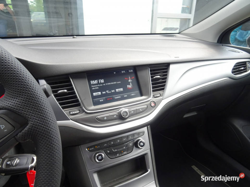 Opel Astra Enjoy 14 125 edycja 120 lat Łódź