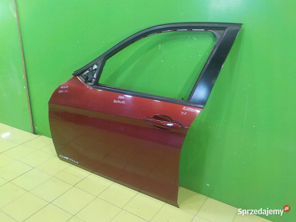 BMW X1 E84 10r 5D drzwi lewe przod Drzwi