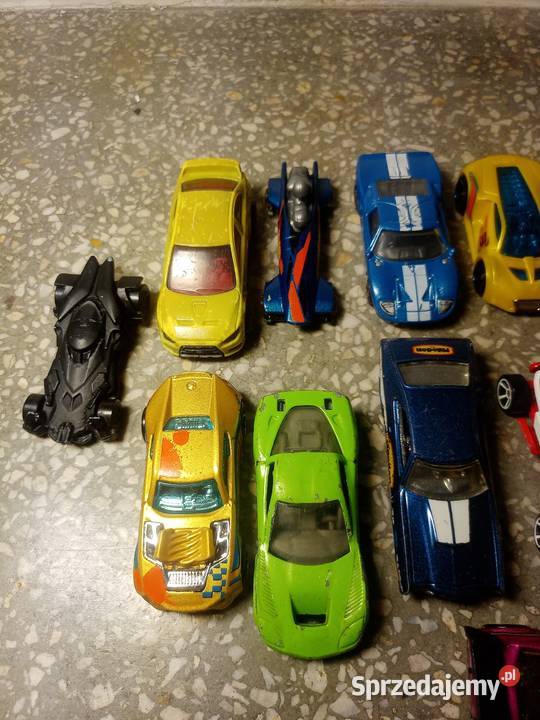 Sprzedam tanio stare samochodziki miniaturki Kielce