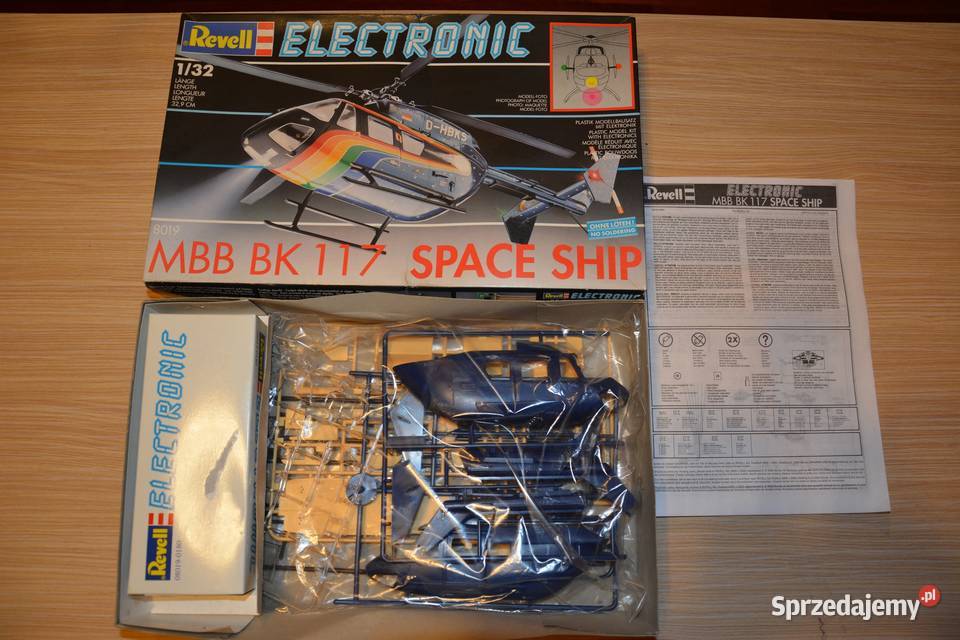 Model Revell 8019 Electronic MBB BK 117 Space Kraków