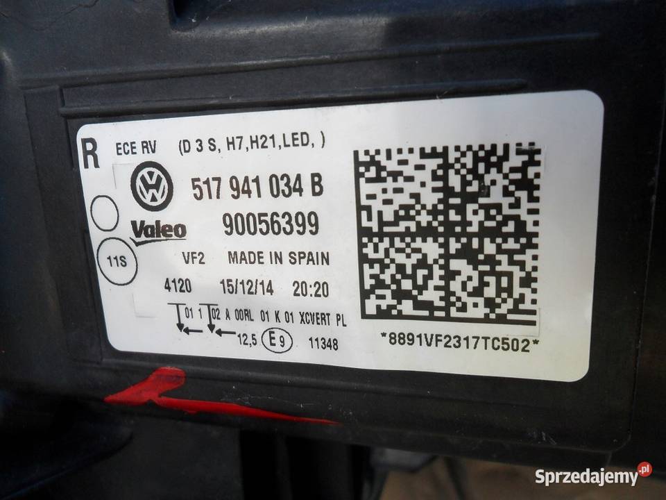 VW Volkswagen Sportsvan Lampa przód prawa xenon Lampy przednie Nowy Tomyśl