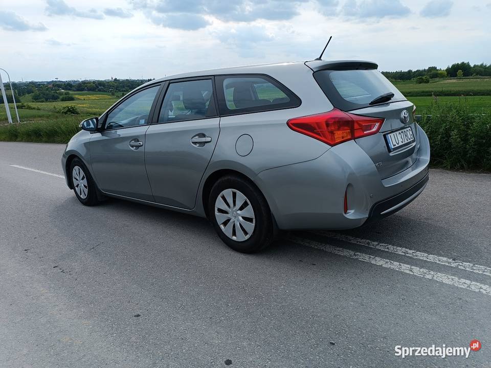 Toyota Auris salon Polska bezwypadkowy Lublin