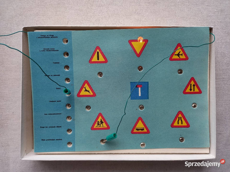 Gra planszowa świetlna Poznaj Znaki Drogowe z