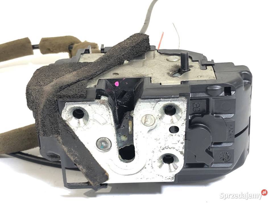 ZAMEK DRZWI LEWY TYŁ RENAULT KOLEOS I SUV