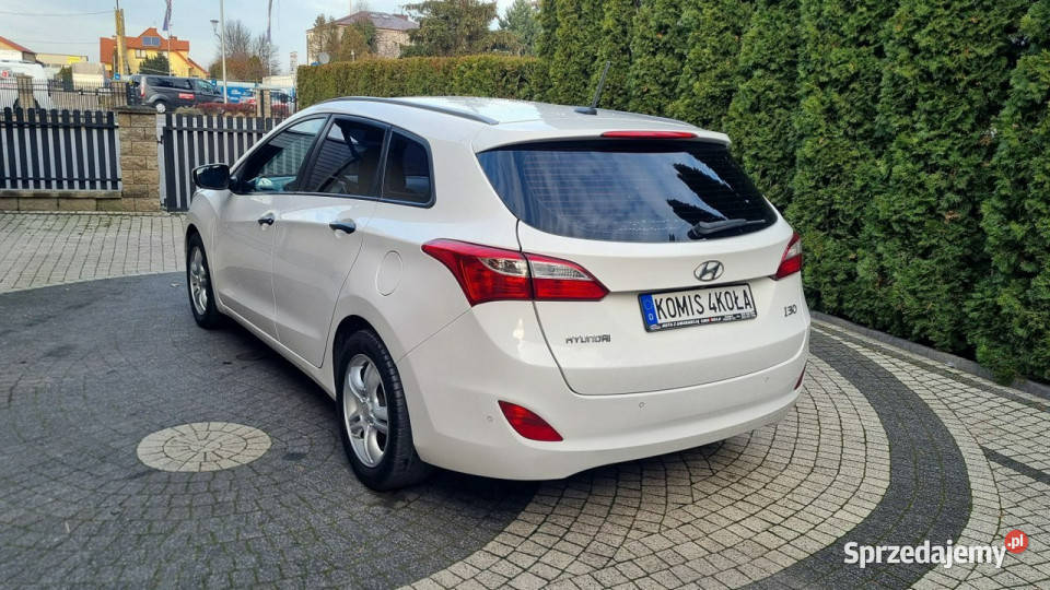Hyundai i30 Serwis Nawigacja Super Stan 6 Bieg biały Płońsk