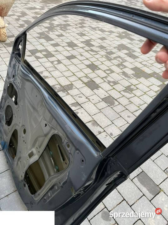Hyundai Kona drzwi prawy przód osobowe