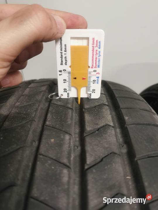 Komplet 21555R18 95H Kumho Ecsta HS51 2023r 18cale Opony i felgi sprzedam