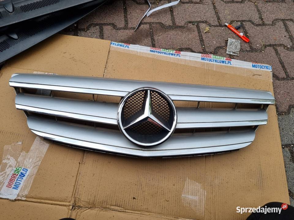 GRILL ATRAPA MERCEDES W169 W245 A1698800883 Atrapy