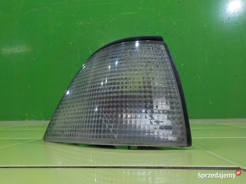 BMW 3 E36 COUPE 19 B 97r COUPE 2D kierunkowskaz Suków