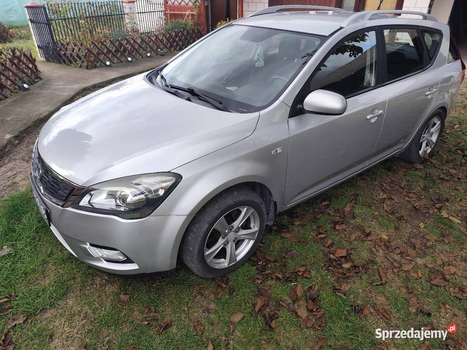 Kia ceed SW 16 crdi 2010r CHIP 130LiftSpalanie pierwszy właściciel