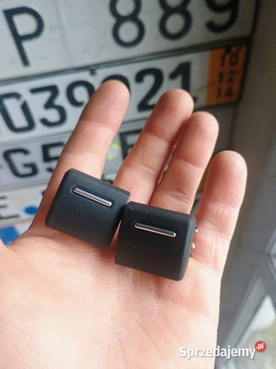 Zaślepki przycisków konsoli Audi A3 8P Osłony i zaślepki podkarpackie Radymno sprzedam
