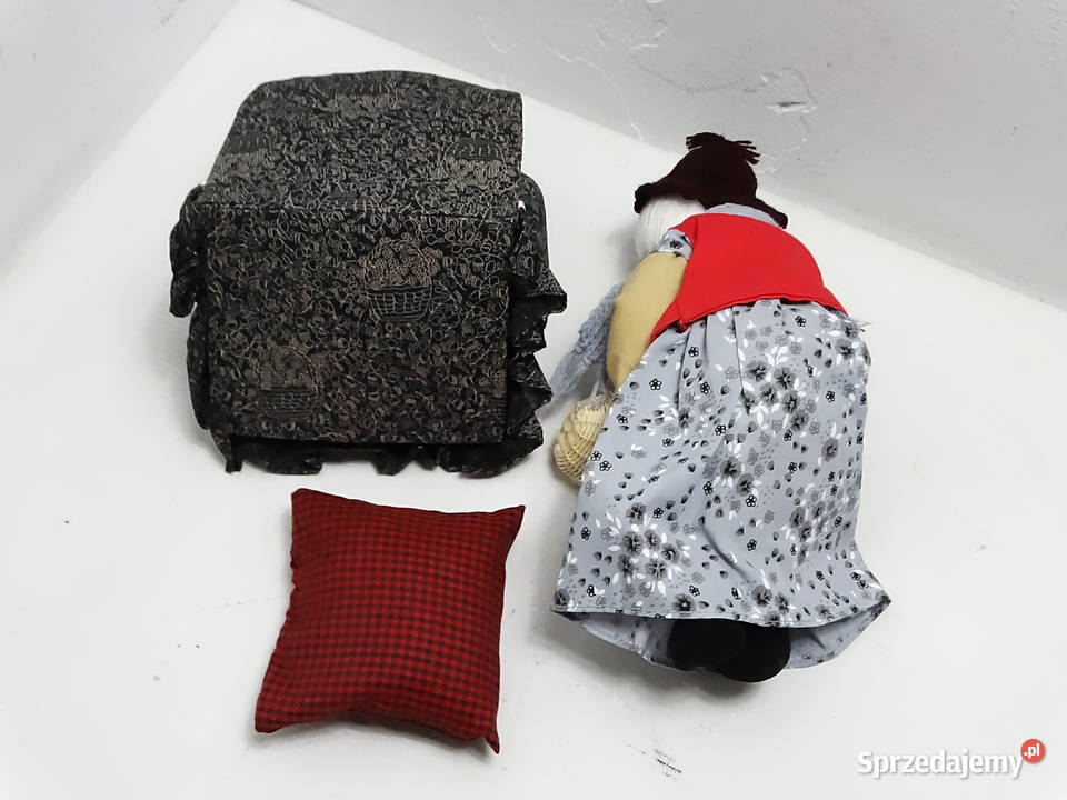 Stara Kolekcjonerska Lalka Babcia Na Fotelu Biłgoraj