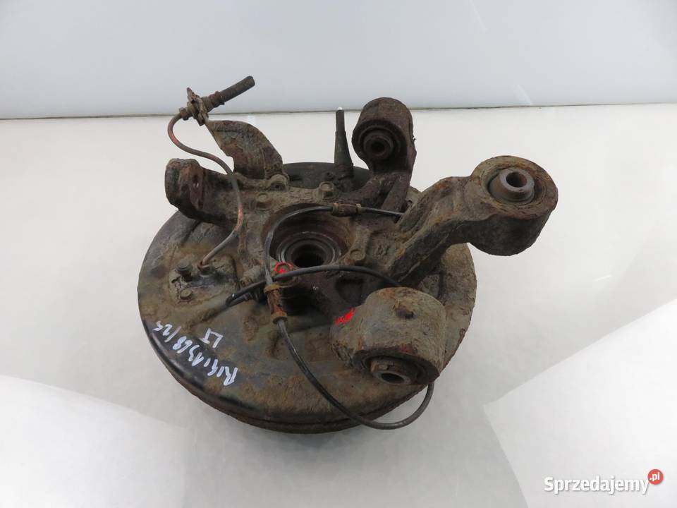 PIASTA TYLNA LEWA SUZUKI GRAND VITARA II 20