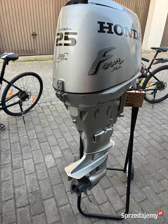 Sprzedam silnik zaburtowy honda 25 Szczecin