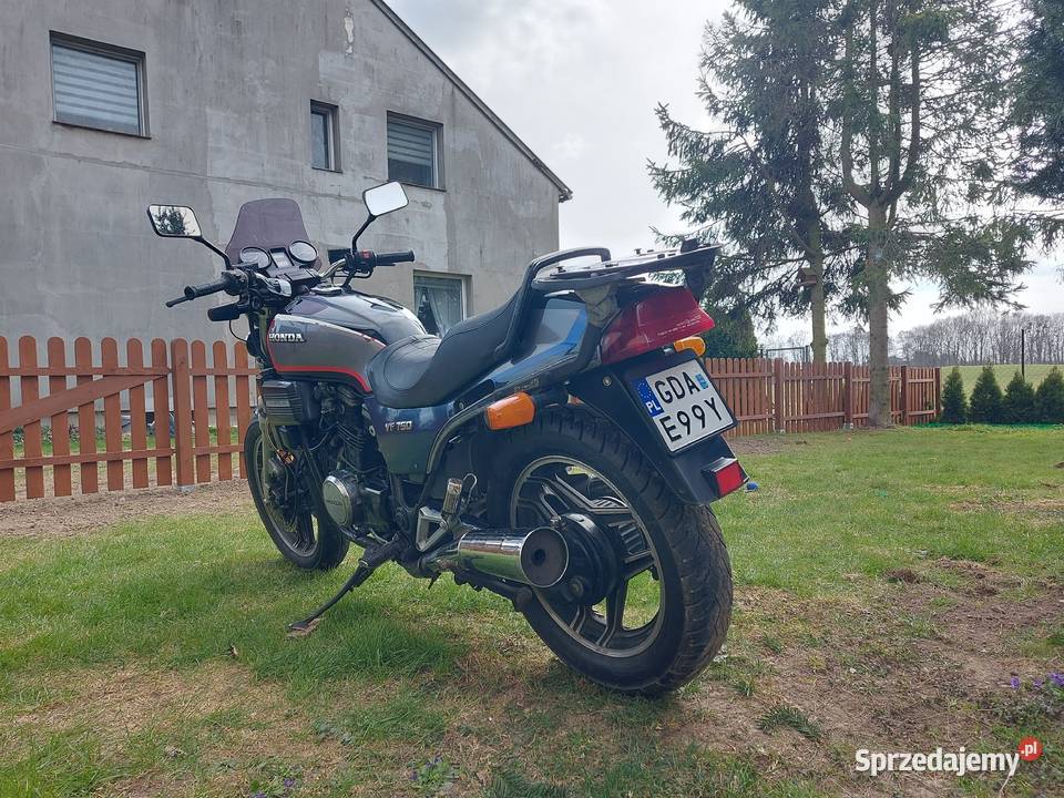 Honda vf 750 sabre