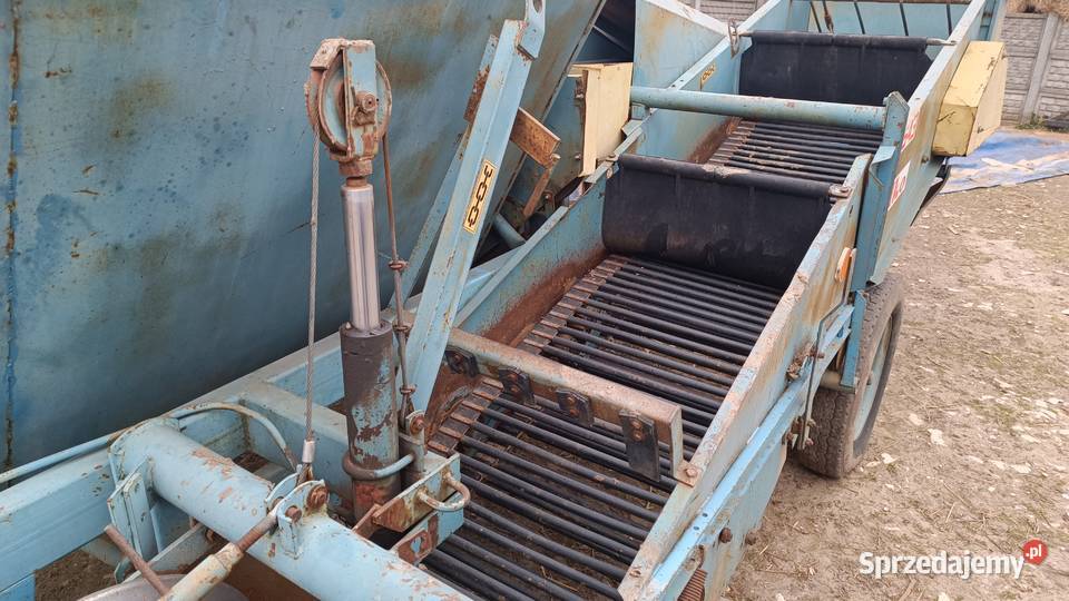 Kombajn do ziemniaków Bolko Z643 nieuszkodzony Chęciny