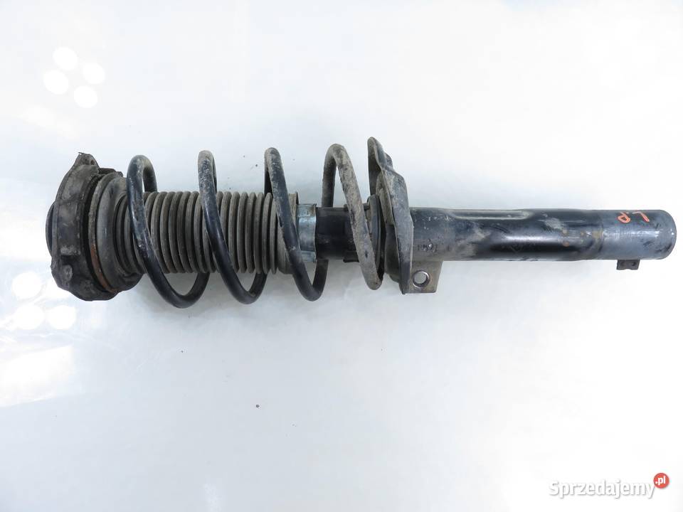 MCPERSON LEWY PRZEDNI VW GOLF V 14 16V