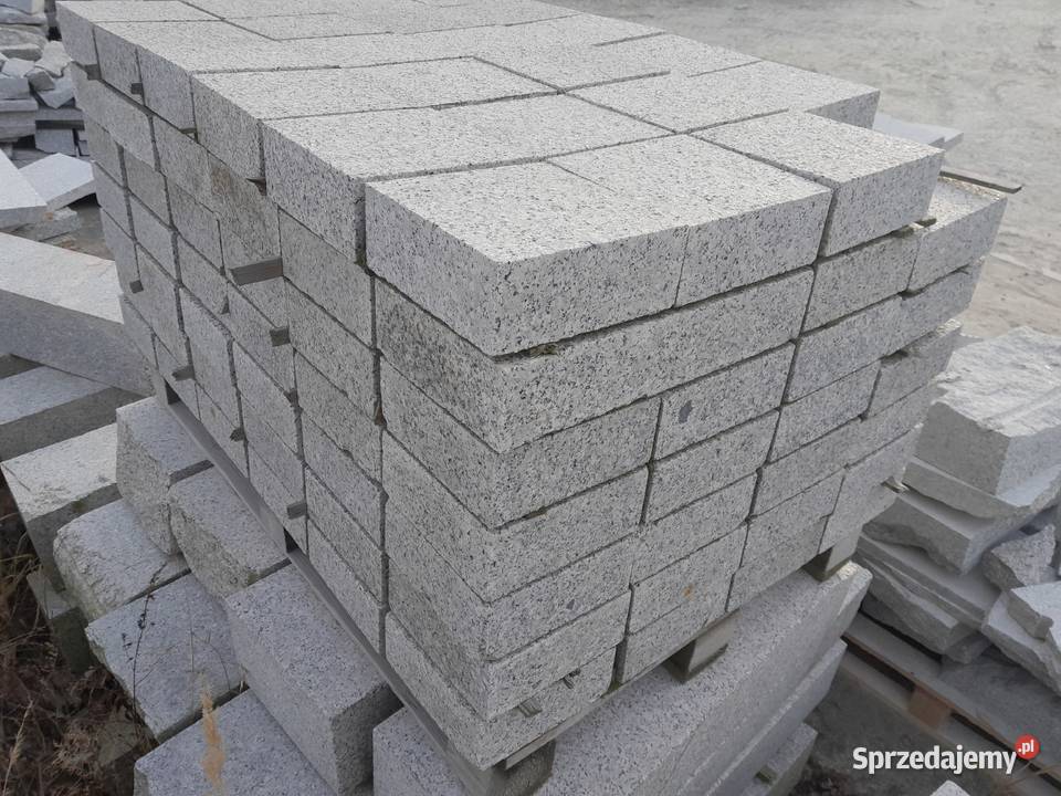 Płyty granitowe 20x20 gr 8 płomieniowane Materiały budowlane Strzegom