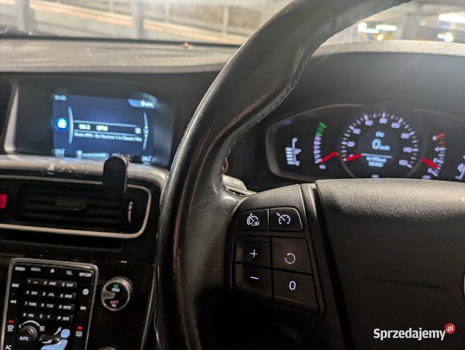 Volvo S60 2015 Anglik manualna Motoryzacja