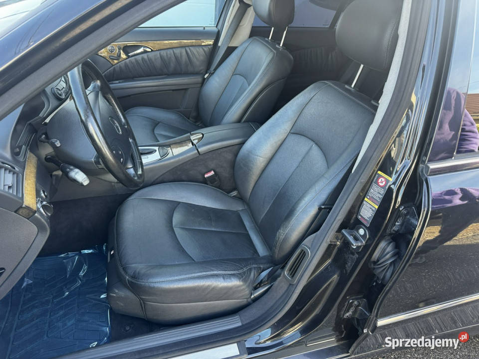 Mercedes E 320 RatyZamiana Gwarancja zdrowy elektrochrom. lusterka boczne