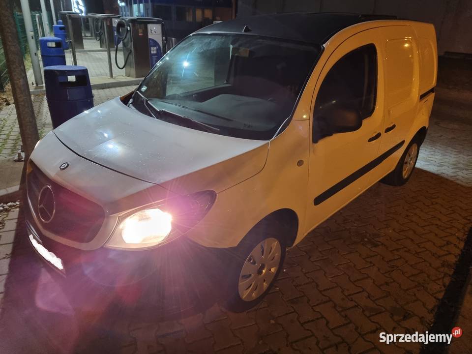 MB Citan 109 90 F VAT 23 1wsza rej XII2012 VAT1 90KM Mercedes-Benz Toruń
