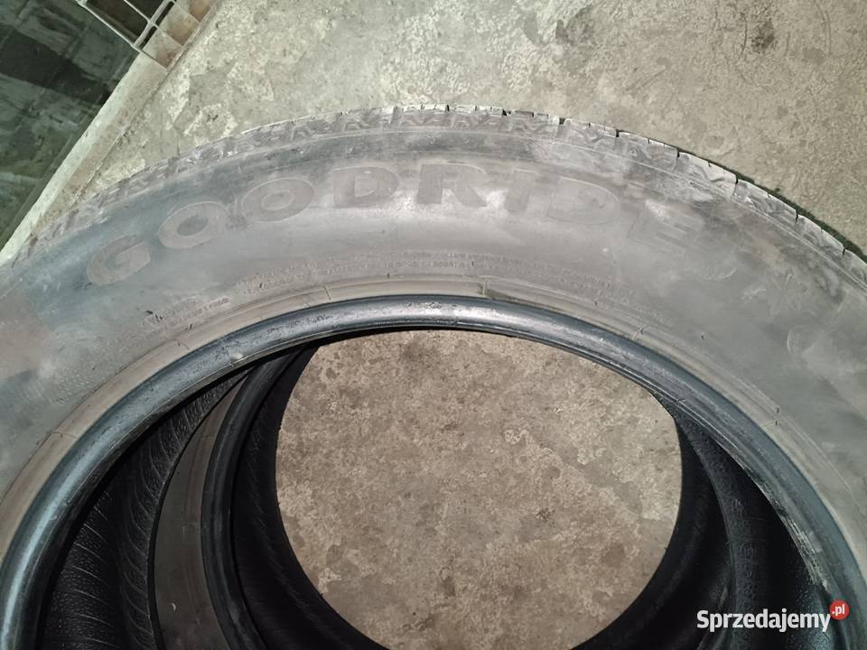 Opony wielosezonowe 22555 R17 18cale Lublin sprzedam