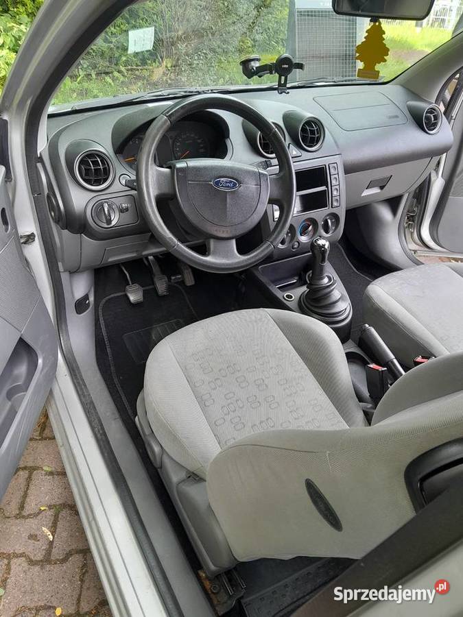 Ford Fiesta mk5 13 sprawny okazja długie opłaty poduszka powietrzna śląskie Dąbrowa Górnicza sprzedam