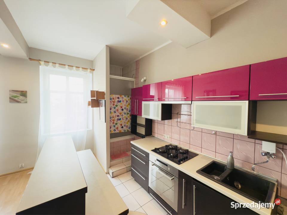 Wyposażoną kawalerka na 1 piętrze Kamienna Góra sprzedam