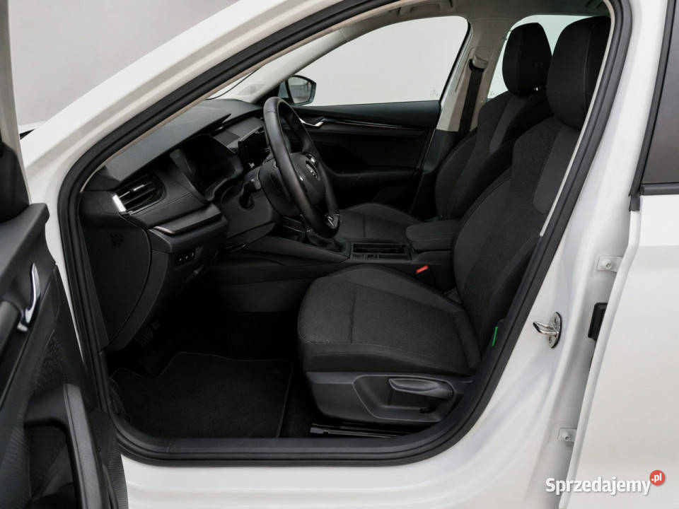 koda Octavia 2023 Salon Polska 1Właściciel ledy Białystok
