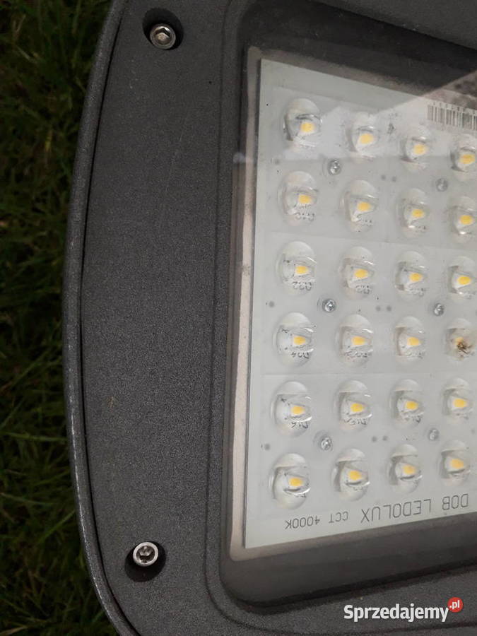 Oprawa lampa zewnętrzna narożna sterowanie Warszawa