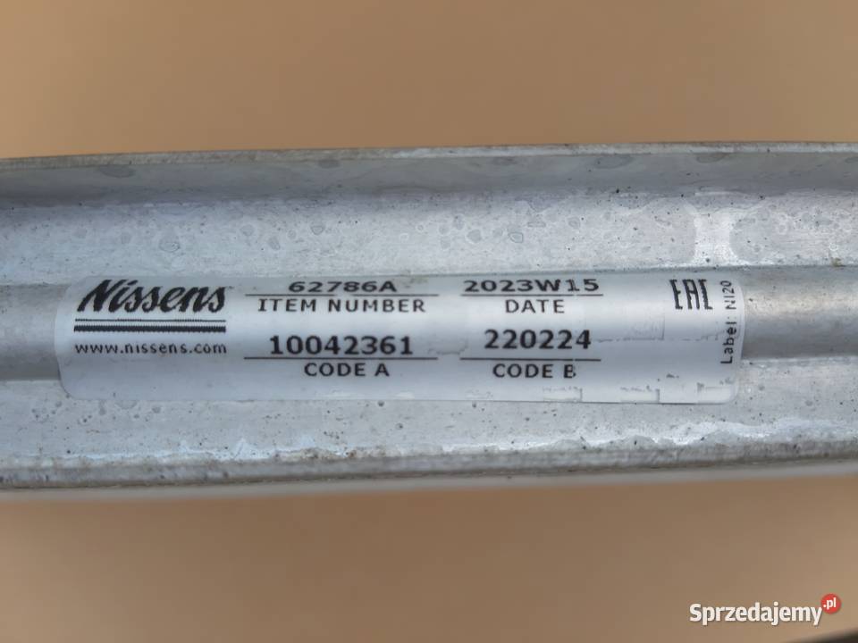 MERCEDES CKLASA W204 CHŁODNICA CIECZY WODY osobowe Bieleń