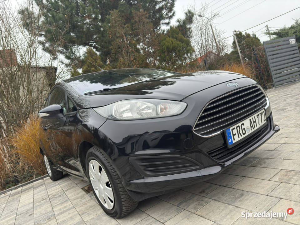 Ford Fiesta nowa Niski oryginalny przebieg Mk7 gniazdo USB