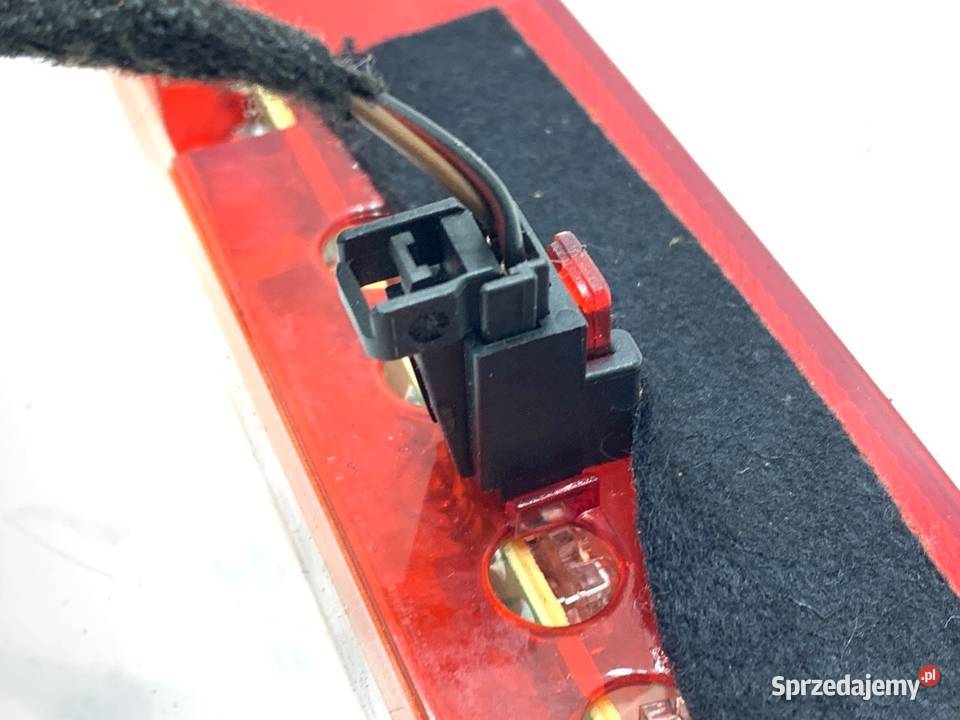 LAMPA STOP AUDI A4 B6 28427002 SedanLimuzyna osobowe podkarpackie