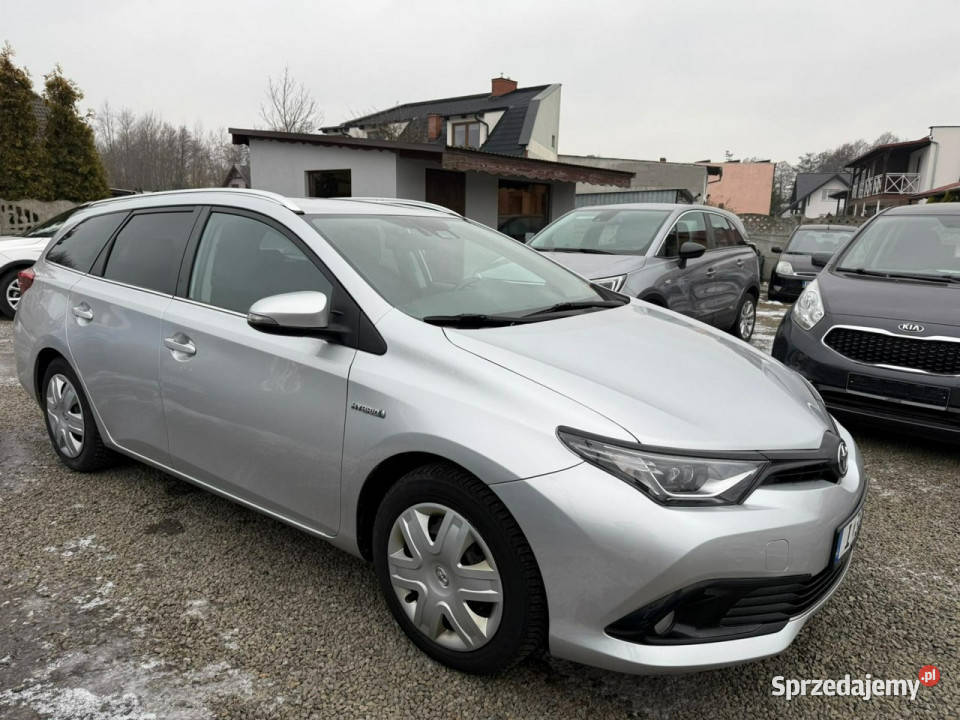 Toyota Auris hybryda navi automat gwarancja II gniazdo USB Zbąszyń