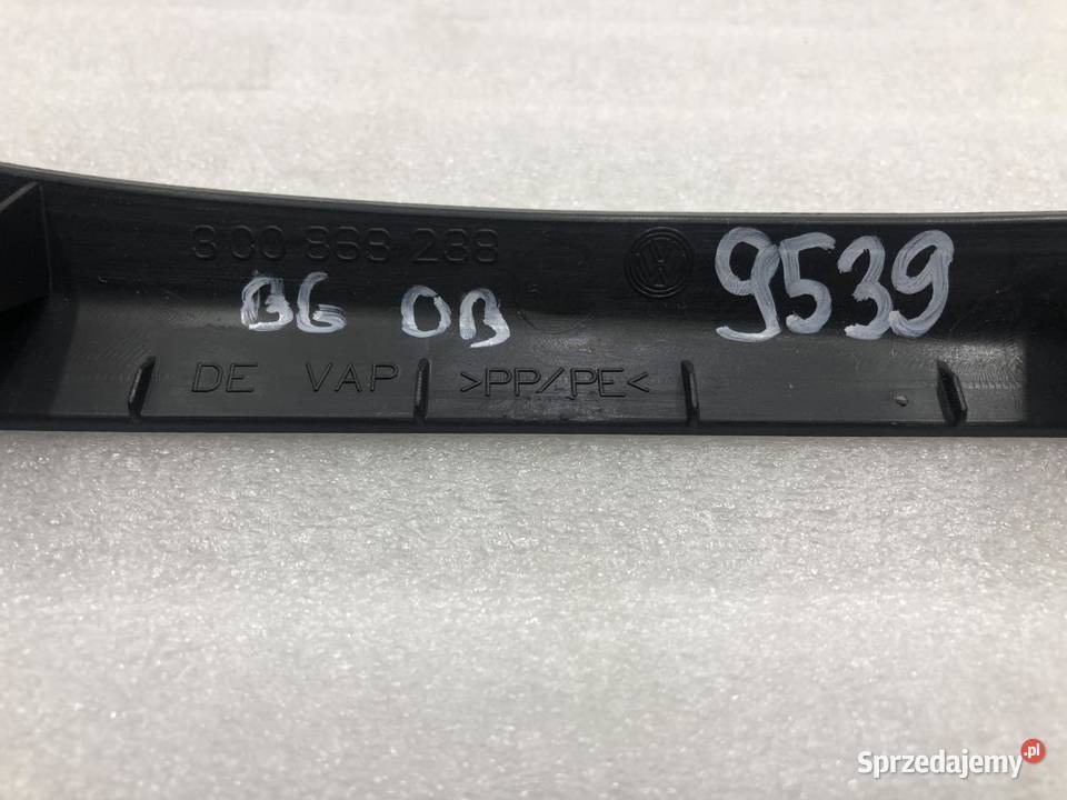 PLASTIK OSŁONA SŁUPKA PRAWA VW PASSAT B6 osobowe