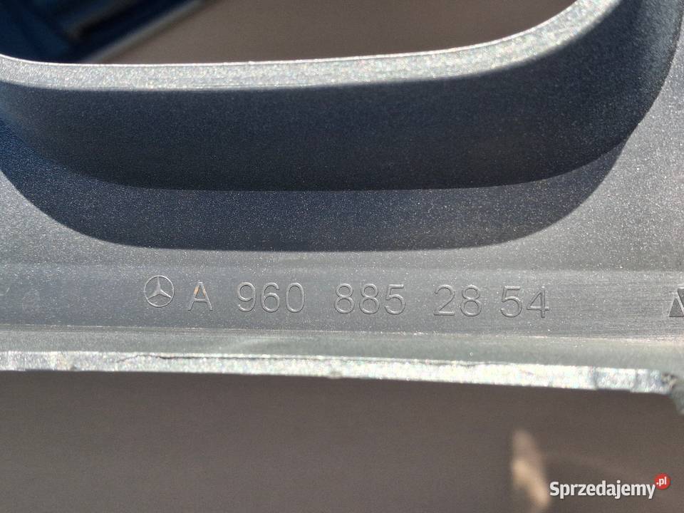 MERCEDES AROCS ANTOS GRILL ATRAPA PRZÓD ORYGINAŁ lubuskie Bieleń sprzedam