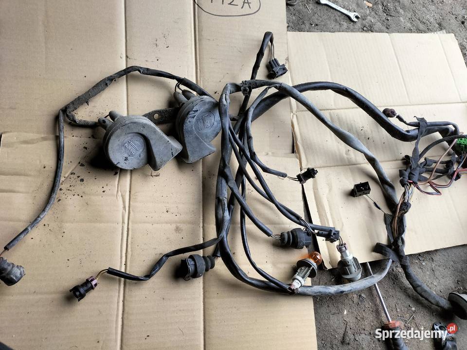 AUDI 80 B4 80B4 WIĄZKA INSTALACJA ŚWIATEŁ PRZODU Kamień-Kolonia