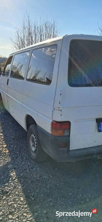 Sprzedam vw t4 z oplatami nieuszkodzony