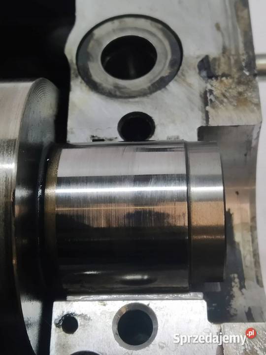 GŁOWICA KOMPLETNA 038103373R 19 TDI Skoda Superb Głowice cylindrów sprzedam