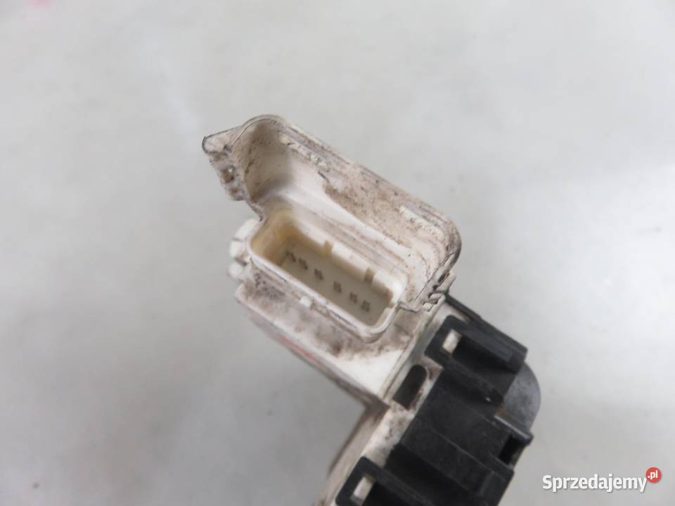 ZAMEK PRAWY TYLNY CITROEN C4 I 6 PIN małopolskie