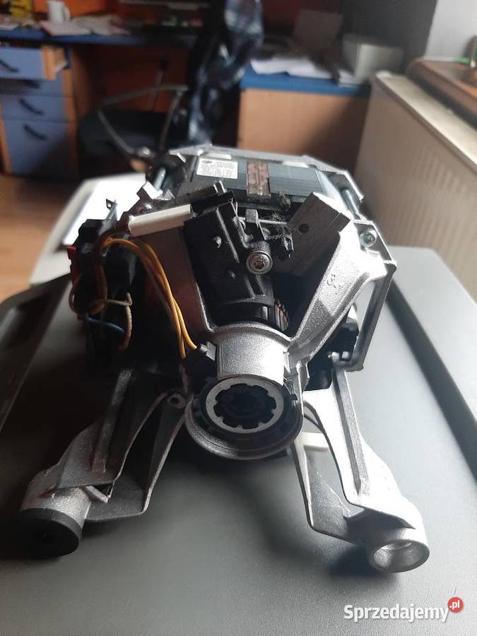 Silnik do pralki U24502P40 Mastercook