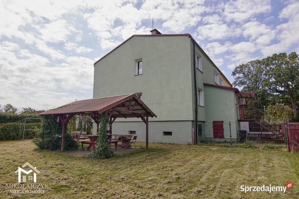 Dom bliźniak z garażem niedaleko Bartoszyc 151 Łabędnik