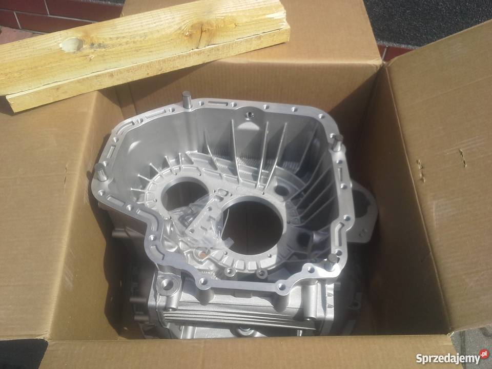 NOWA OBUDOWA SPRZĘGŁA 9452610501 MERCEDES ACTROS Częstochowa