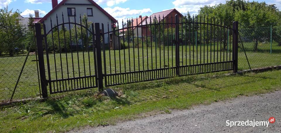 Działka budowlana 1000 m2 ogrodzona Klikawa