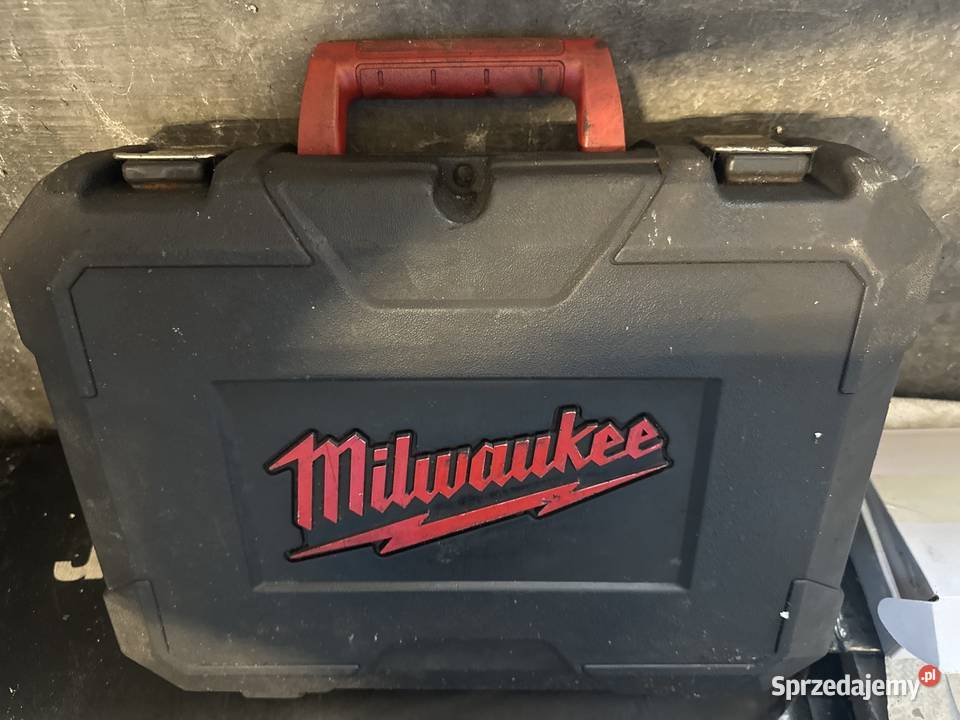Walizka na wkrętarkę milwaukee sprzedam
