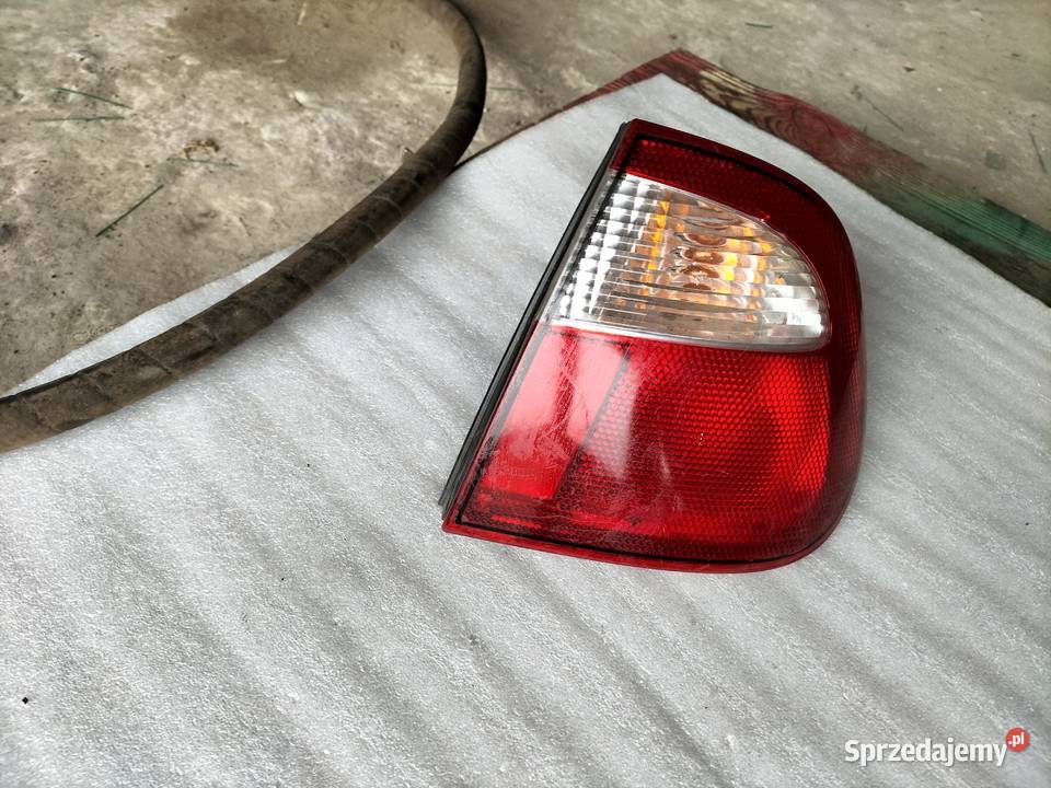 SEAT IBIZA CORDOBA LAMPA TYŁ TYLNA PRAWA Kamień-Kolonia