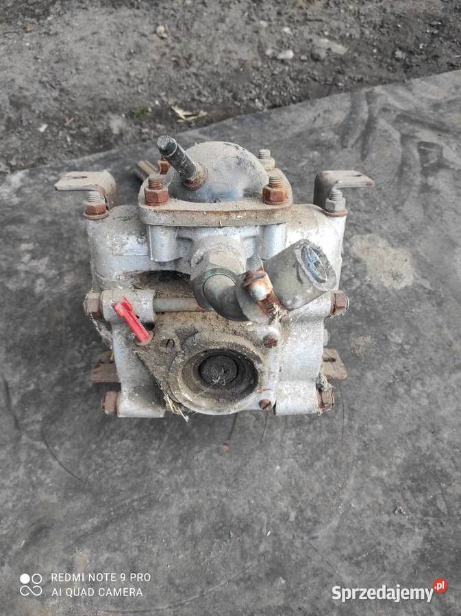 Pompa do opryskiwacza Termit razem z wałkiem nieuszkodzony opolskie Tarnów Opolski